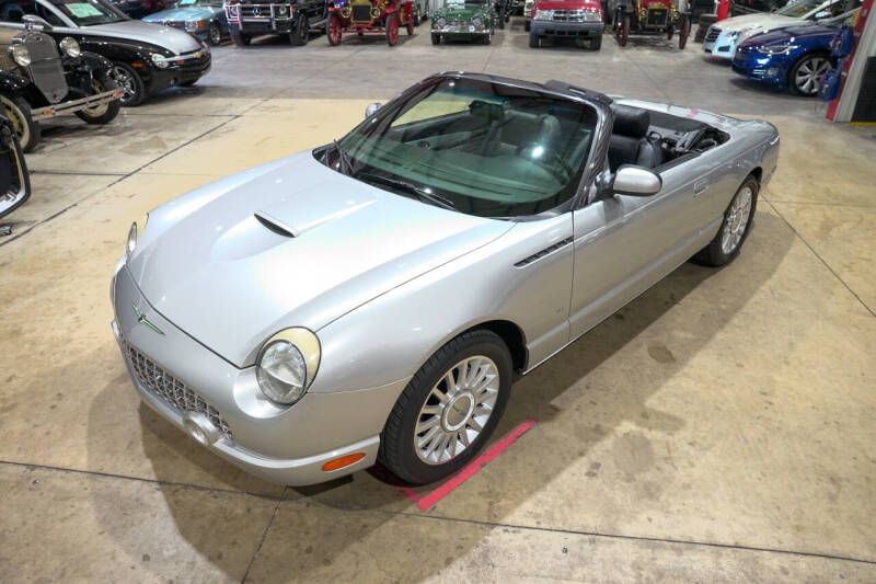 2004 Ford Thunderbird Deluxe