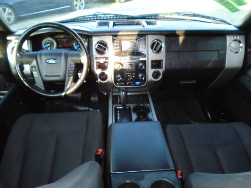 2017 Ford Expedition XLT