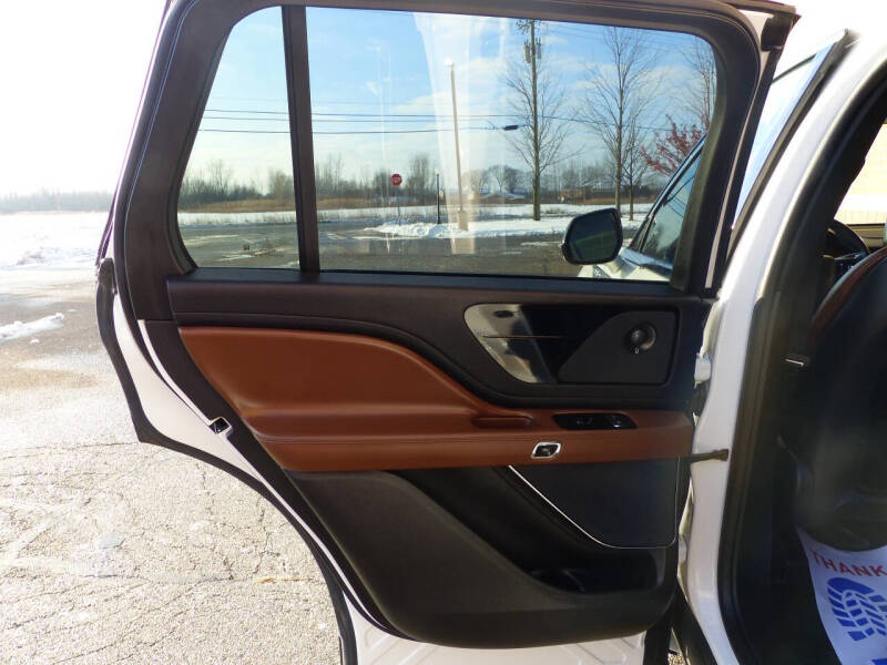 2022 Lincoln Aviator Reserve