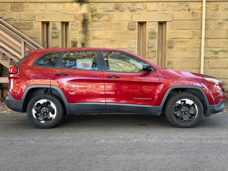 2016 Jeep Cherokee