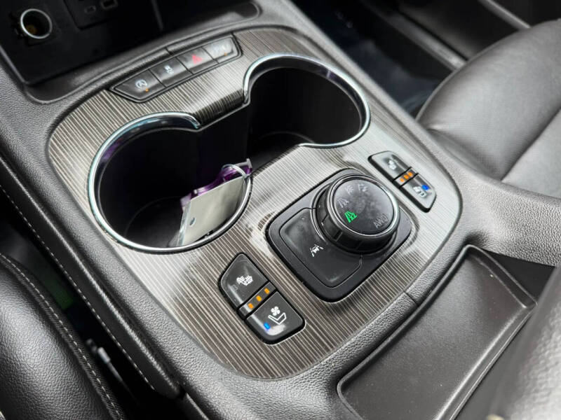 2022 GMC Acadia SLT