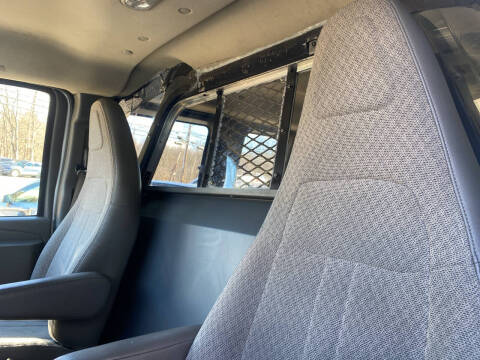 2016 Chevrolet Express LT 2500