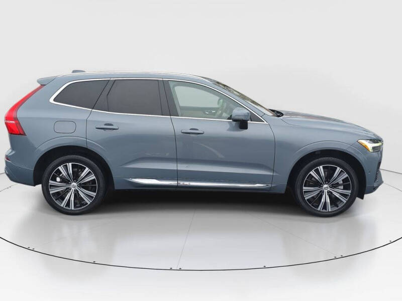 2022 Volvo XC60 Recharge T8 Inscription