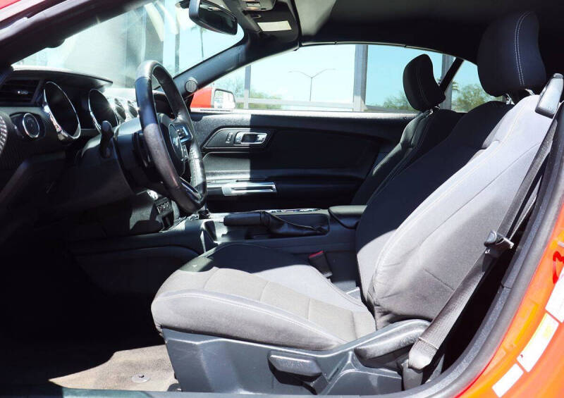 2015 Ford Mustang V6