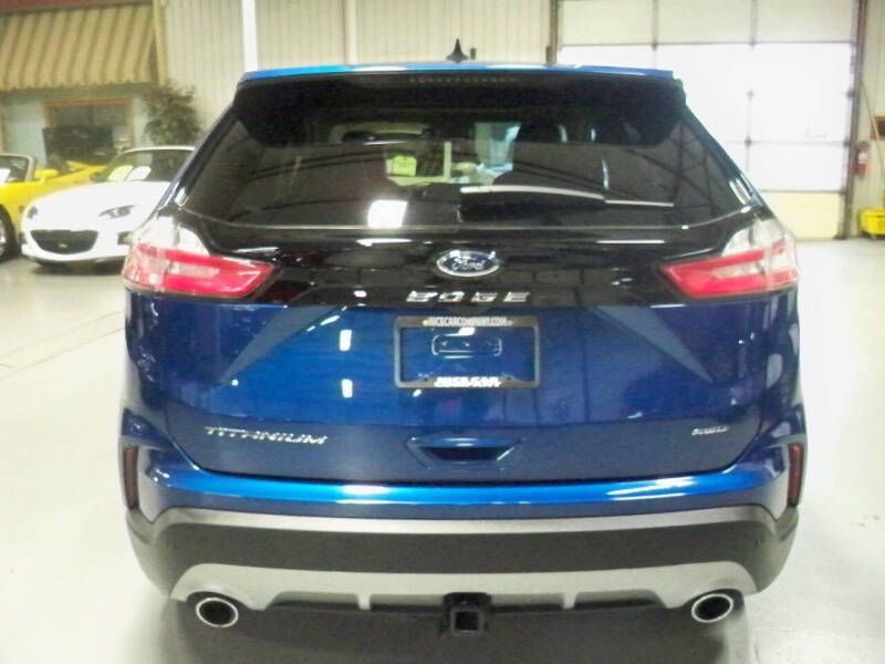 2024 Ford Edge Titanium