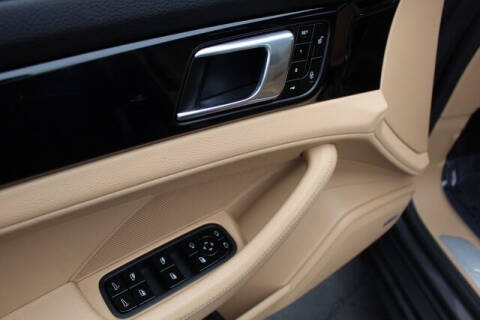 2018 Porsche Panamera