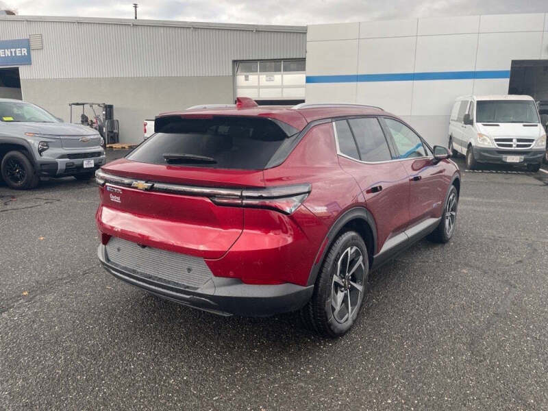 2026 Chevrolet Equinox EV LT 2