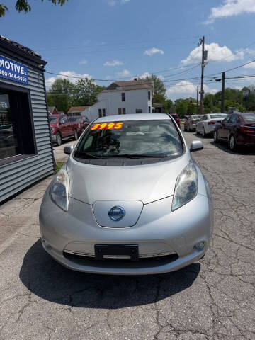 2013 Nissan LEAF SV