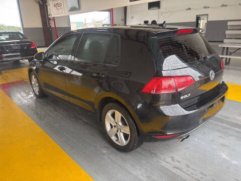 2017 Volkswagen Golf TSI SEL