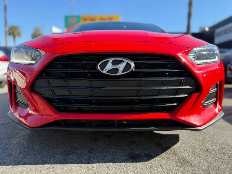 2019 Hyundai Veloster
