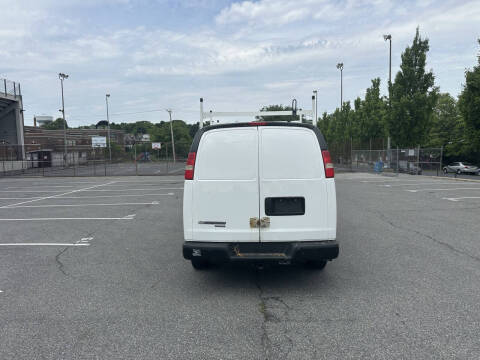 2013 Chevrolet Express 2500