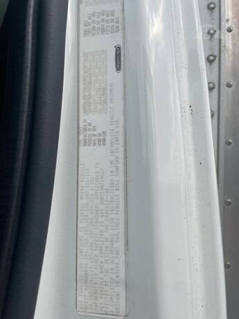 2012 Freightliner Business class M2