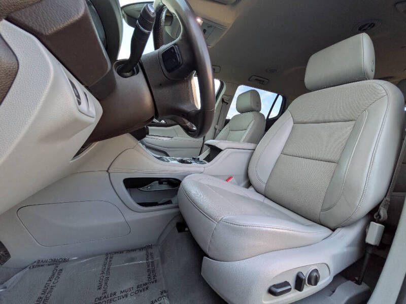 2021 GMC Acadia SLT