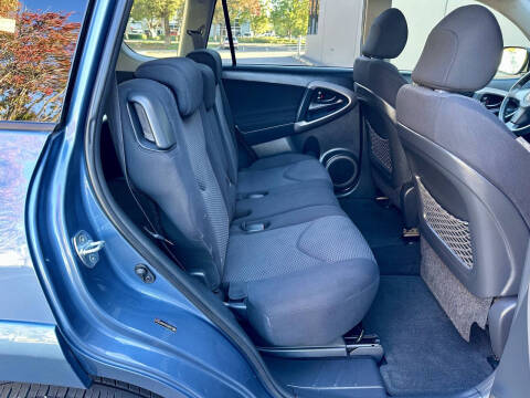 2008 Toyota RAV4 Sport