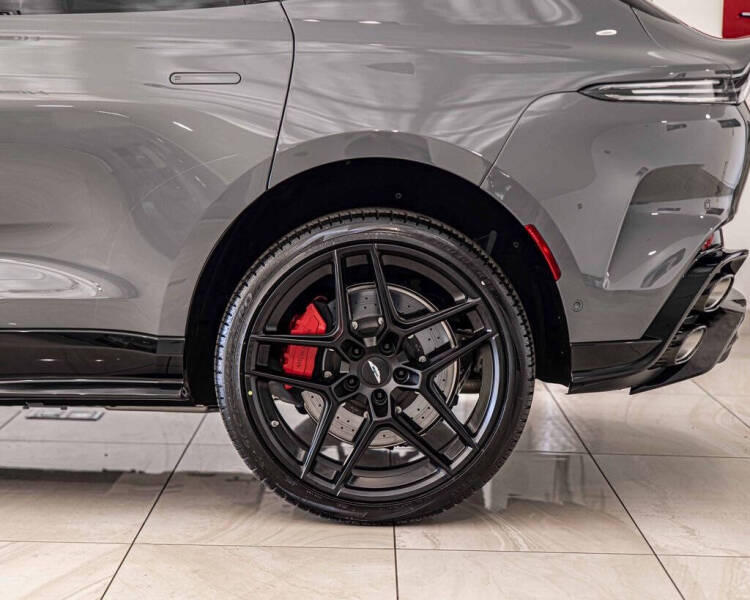 2026 Aston Martin DBX S