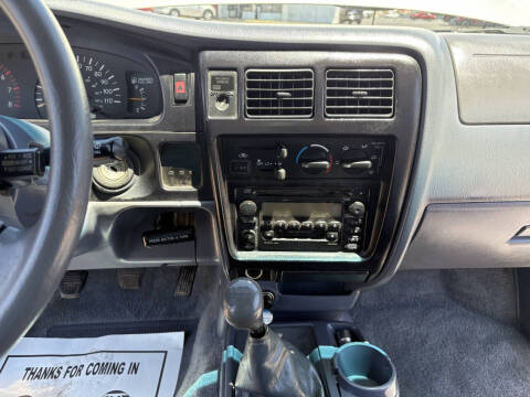 2000 Toyota Tacoma SR5