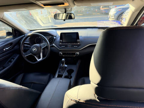 2020 Nissan Altima 2.5 SR