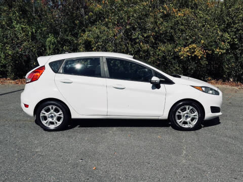 2015 Ford Fiesta SE