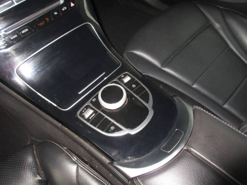 2017 Mercedes-Benz C-Class