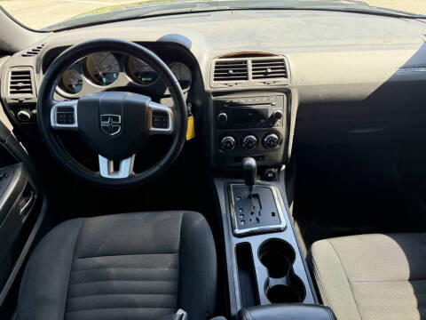 2014 Dodge Challenger SXT