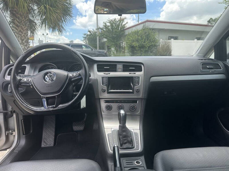 2015 Volkswagen Golf