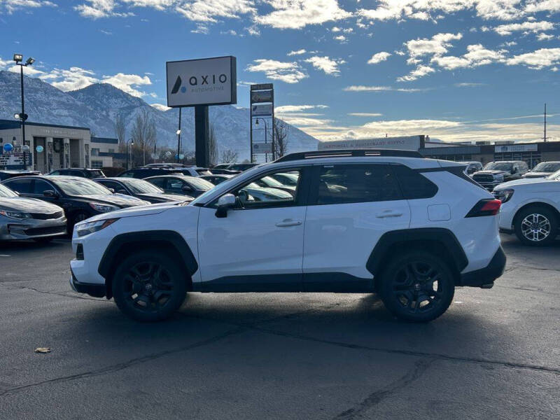 2024 Toyota RAV4 Adventure