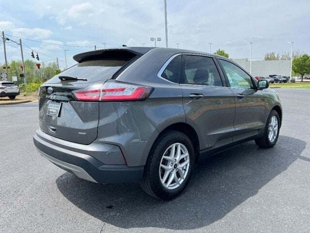 2023 Ford Edge 12
