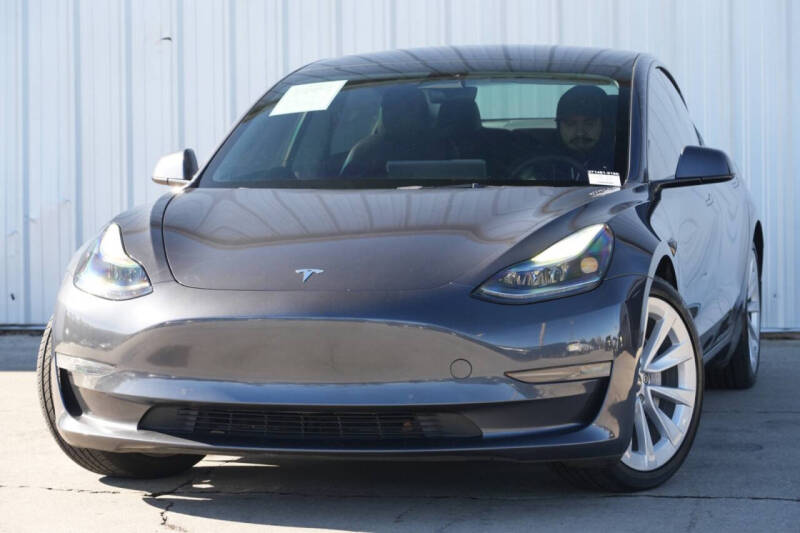 2022 Tesla Model 3 Long Range