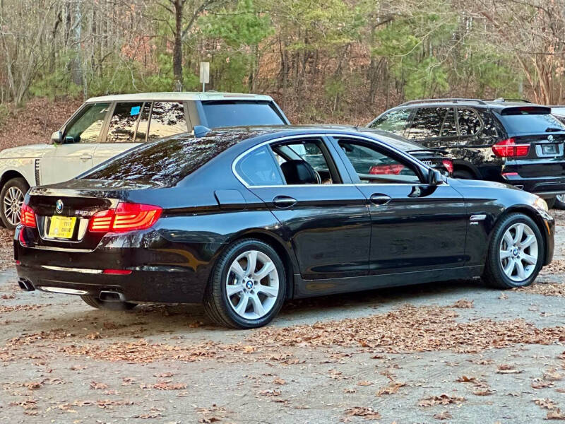 2011 BMW 5 Series 550i xDrive