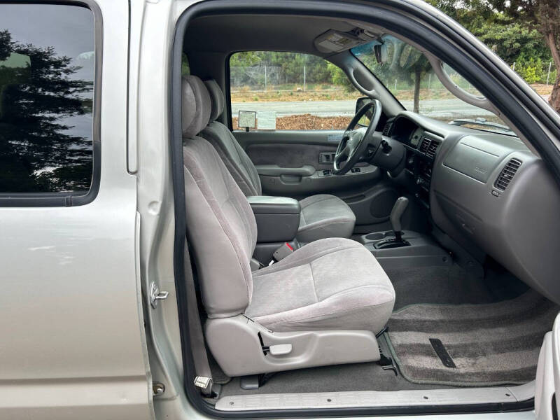 2004 Toyota Tacoma PreRunner V6