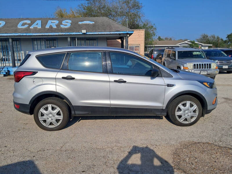 2019 Ford Escape S