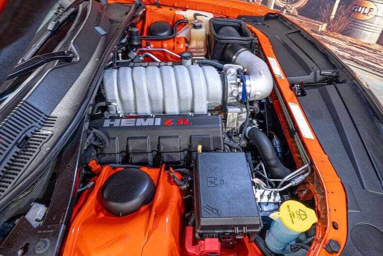 2008 Dodge Challenger SRT8