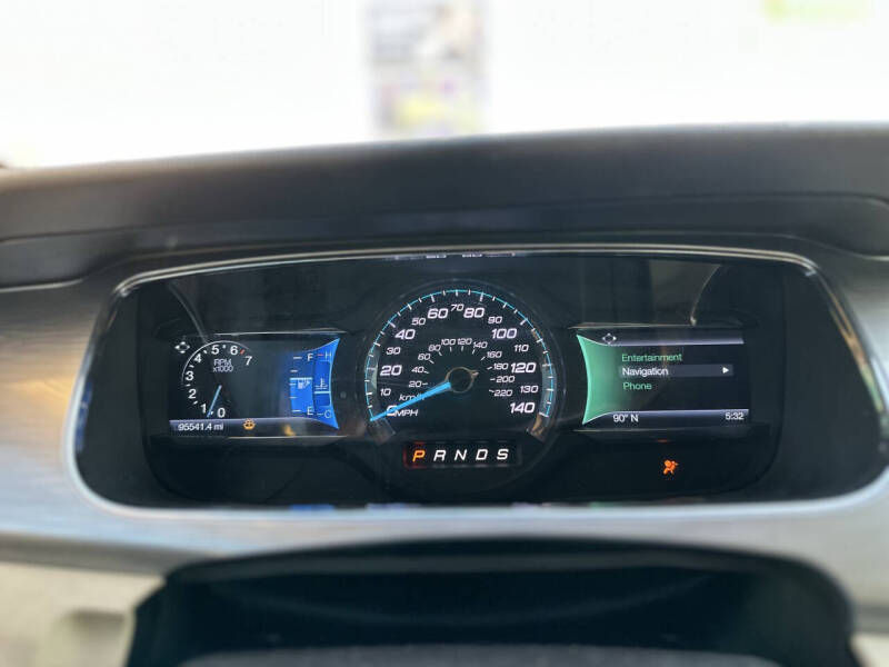 2015 Ford Taurus SEL