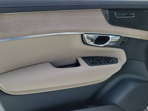 2026 Volvo XC90 B6 Plus 7P