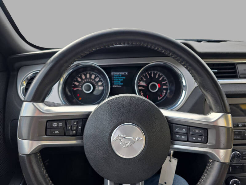 2014 Ford Mustang V6 Premium