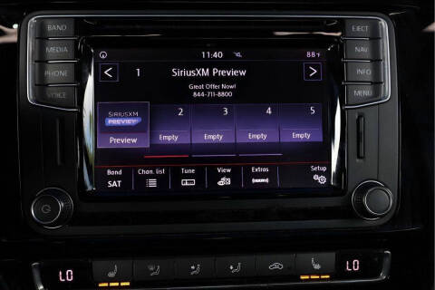 2017 Volkswagen Jetta 1.8T SEL