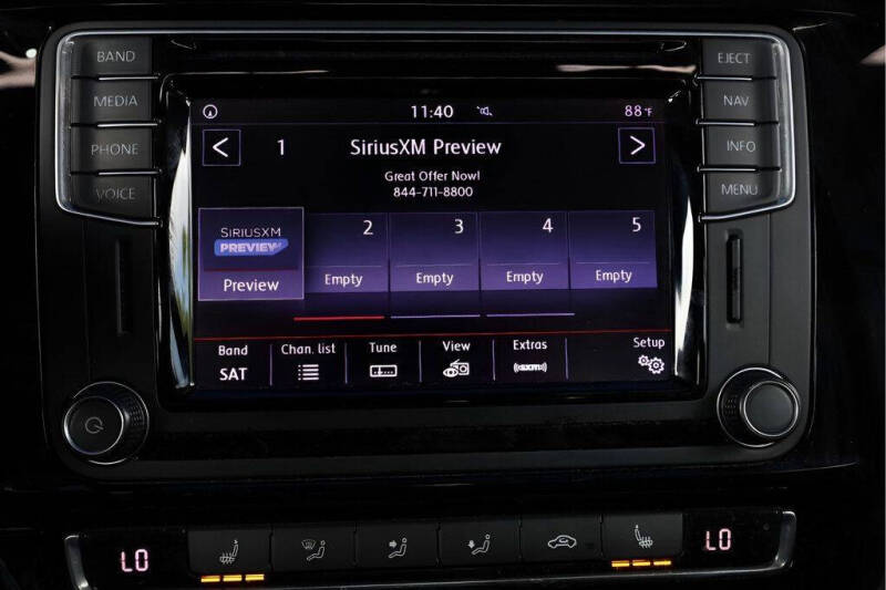 2017 Volkswagen Jetta 1.8T SEL