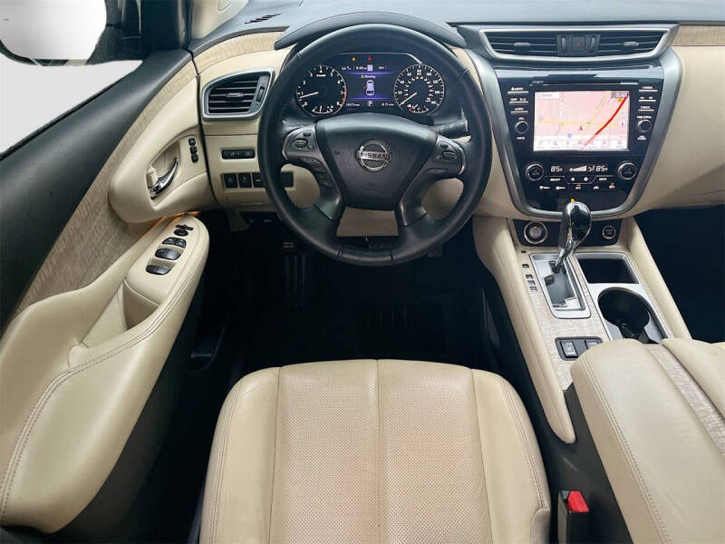 2023 Nissan Murano SL