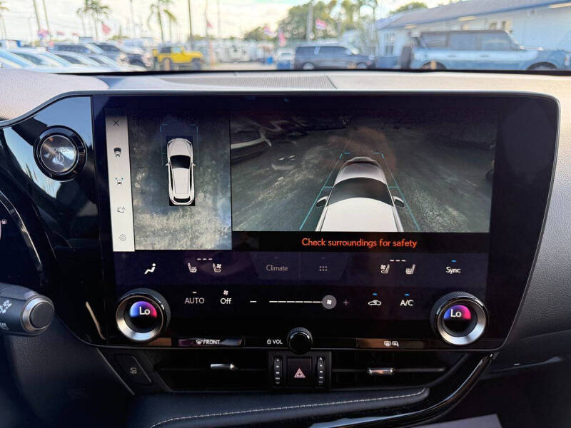 2024 Lexus NX 350h Premium