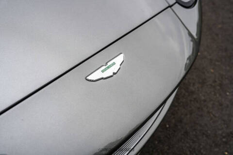 2002 Aston Martin V12 Vanquish