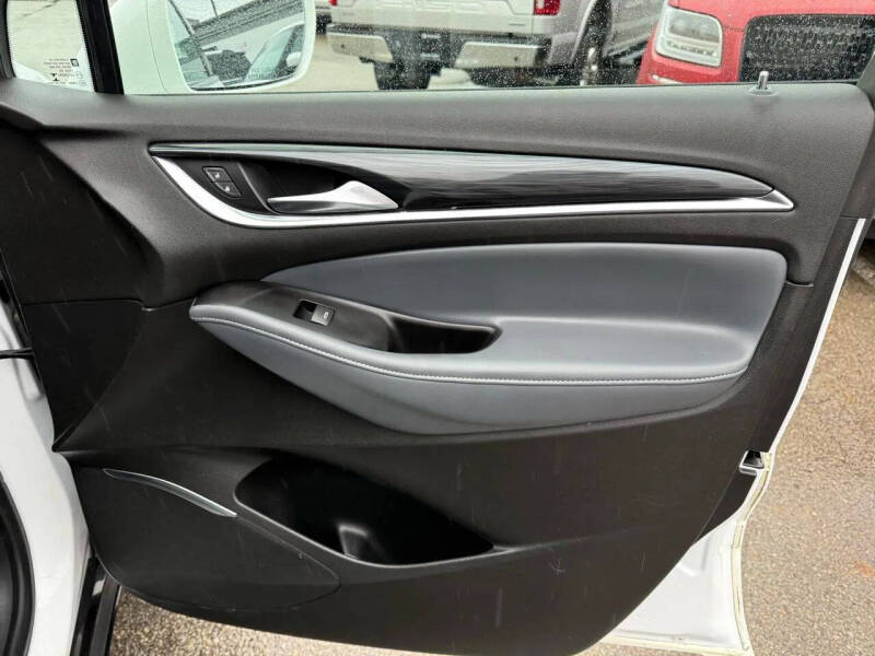 2018 Buick Enclave Essence