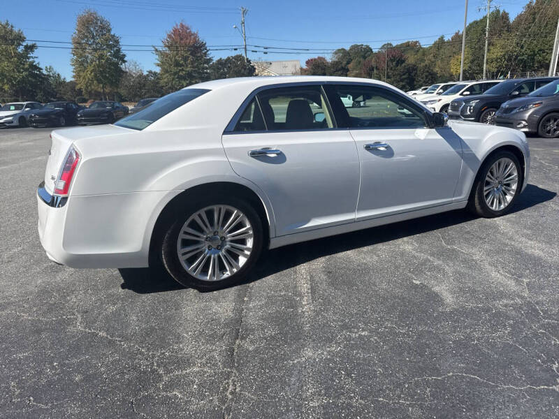 2013 Chrysler 300 C