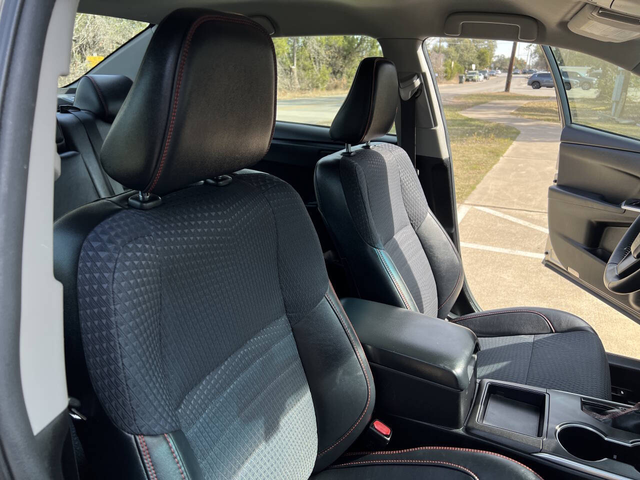 Used Car 2015 Toyota Camry  Le 4dr Sedan For Sale Under $15,000 In Austin, Texas