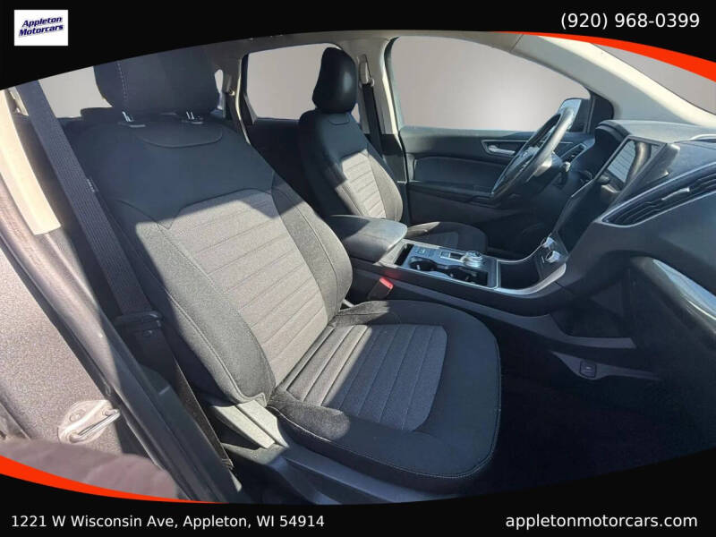 2022 Ford Edge SE