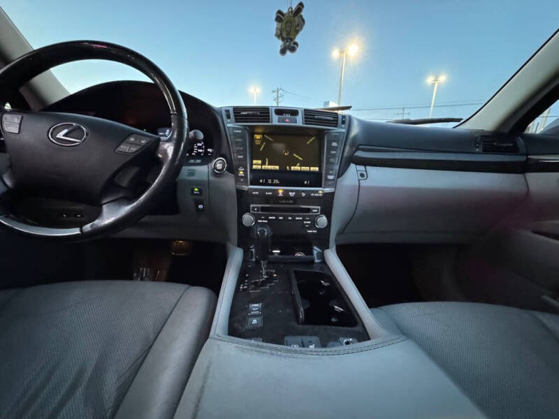 2012 Lexus LS 460