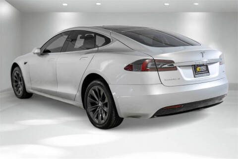 2017 Tesla Model S 75D