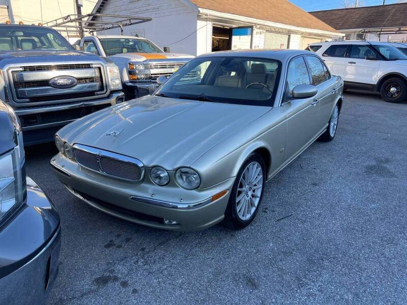 Used 2006 Jaguar XJ Series XJ8 with VIN SAJWA71B16SH07643 for sale in Frazer, PA