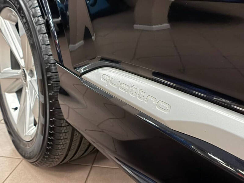 2021 Audi Q7 quattro Premium 45 TFSI