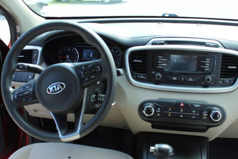 2016 Kia Sorento LX