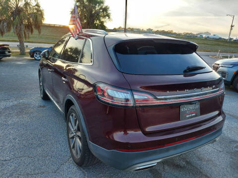 2019 Lincoln Nautilus Select